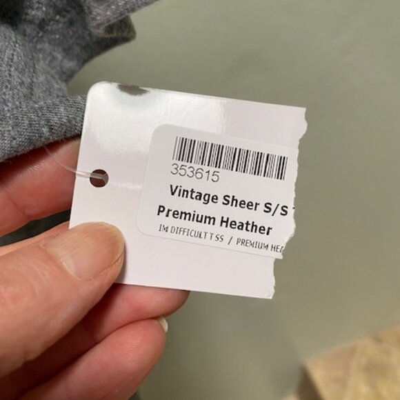 “I’m Difficult” Jackson Hole Black Diamond Ski T-Shirt - Picture 5 of 5